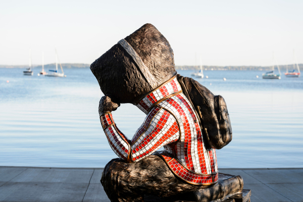 Bucky statue at alumni park