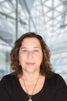 Photo of Sue Chesler