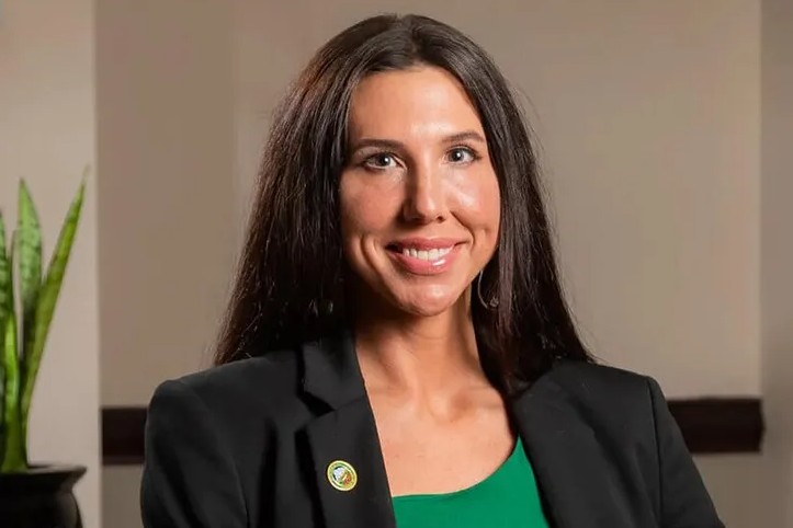 Jessie Stomski Seim '02: From Badger Basketball to Supreme Court Justice