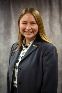 Headshot of Leah Herbeck