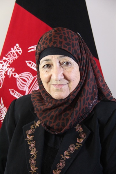 headshot of dr sakena yacoobi
